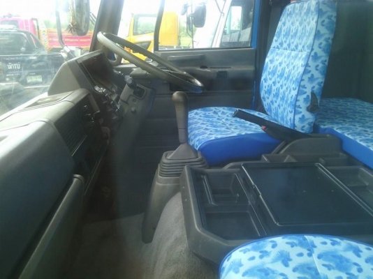 ขาย 6ล้อดั้ม อิซูซุร็อคกี้ 195แรง