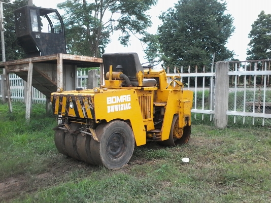 ขายรถบด Bomag AC121 สภาพพร้อมใช้งาน