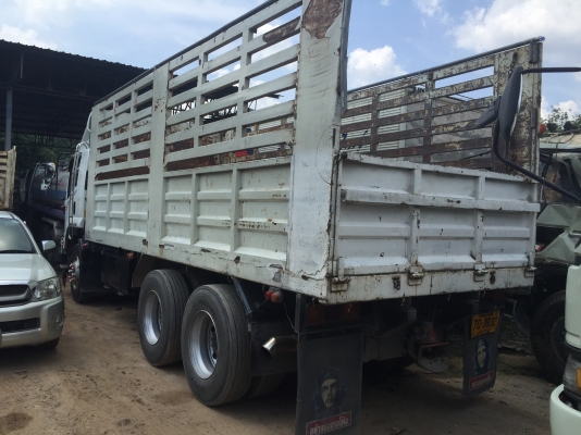 ขายดาวน์..10ล้อ2เพลาไม่ดั้ม...300แรง FVZ34P8T-001684 ปี2556. รถสวยมาก. ยางสวย