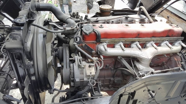 6ล้อร๊อกกี้ 175 ยาว 6.50 ยาง 8.25 กระบะต่อใหม่ ภายในครบๆ พร้อมใช้งานแล้วครับ