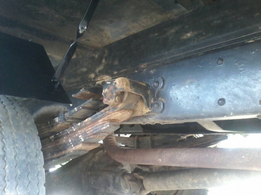 6ลัอติดเครน 2.9 ตัน....117แรง HINO FB. เครื่องWO4D. รถสภาพดี. เตรนสวย