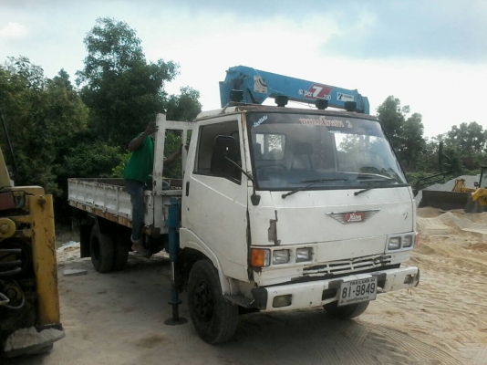 6ลัอติดเครน 2.9 ตัน....117แรง HINO FB. เครื่องWO4D. รถสภาพดี. เตรนสวย