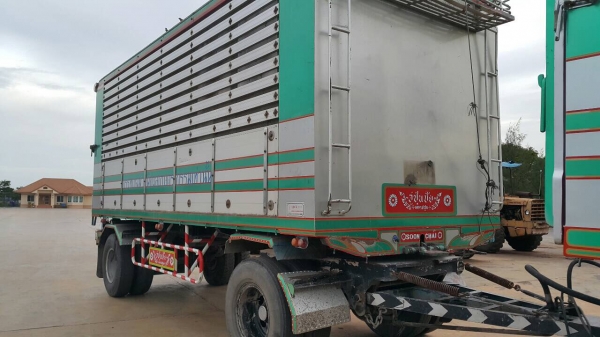 ขายด่วนรถพ่วง18ล้อ เดกก้า270  ยูโรทูดั้มเนียมอู่ซุ่นชัย เดิมทุกอย่าง สภาพพร้อมใช้