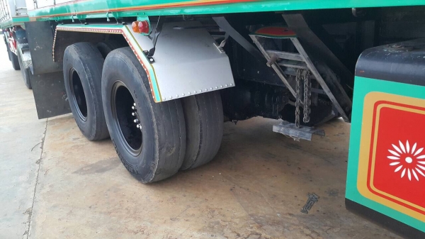 ขายด่วนรถพ่วง18ล้อ เดกก้า270  ยูโรทูดั้มเนียมอู่ซุ่นชัย เดิมทุกอย่าง สภาพพร้อมใช้