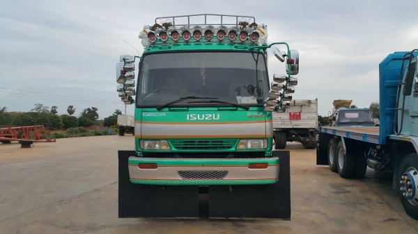 ขายด่วนรถพ่วง18ล้อ เดกก้า270  ยูโรทูดั้มเนียมอู่ซุ่นชัย เดิมทุกอย่าง สภาพพร้อมใช้