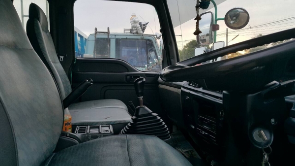 ขายด่วนรถพ่วง18ล้อ เดกก้า270  ยูโรทูดั้มเนียมอู่ซุ่นชัย เดิมทุกอย่าง สภาพพร้อมใช้