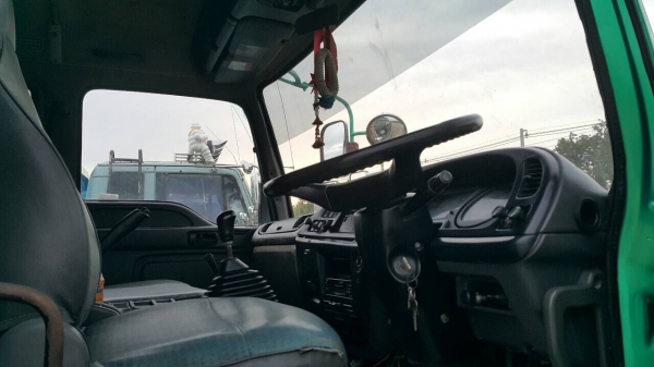 ขายด่วนรถพ่วง18ล้อ เดกก้า270  ยูโรทูดั้มเนียมอู่ซุ่นชัย เดิมทุกอย่าง สภาพพร้อมใช้