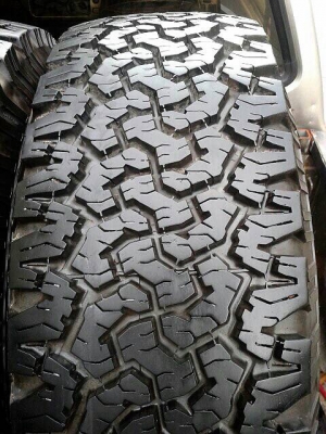 ขายยางBF All 265/70/16 ปี12 ดอกติดหนวดทุกเส้น ขายยางBF All 265/70/16 ปี12 ดอกติดหนวดทุกเส้น