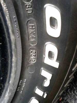 ขายยางBF All 265/70/16 ปี12 ดอกติดหนวดทุกเส้น ขายยางBF All 265/70/16 ปี12 ดอกติดหนวดทุกเส้น