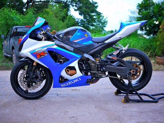(ขาย))SUZUKI GSXR 1000 K7 ปี2007 เครื่องยนต์สมบูรณ์มาก ระบบไฟฟ้าสมบูรณ์ใช้งานได้ทุดจุด ทะเบียนแท้!!สมอ.