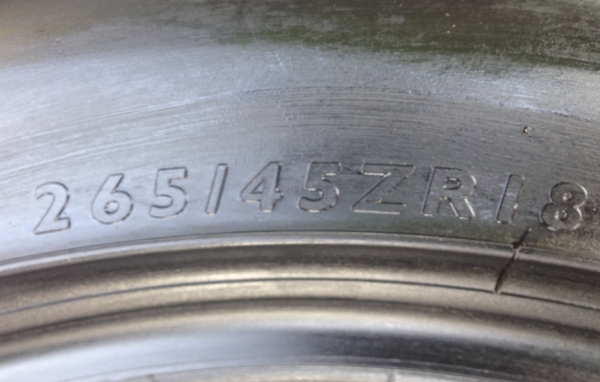 ยาง Dunlop Sportmaxx หน้า 235 45 18 หลัง 265 45 18 ปี12 ดอก95\% ดอกเต็ม ไม่ปะ ไม่บวม ใช้อีก 2ปีสบายๆ