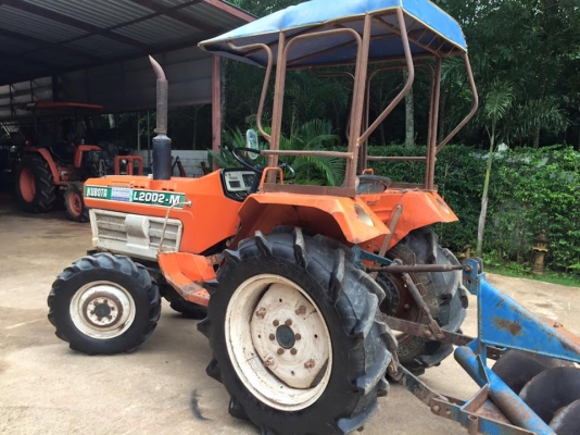 ขายรถไถ Kubota L2002M (4WD) พร้อมผานพรวน รถ2เพลา พร้อมใช้งานครับ