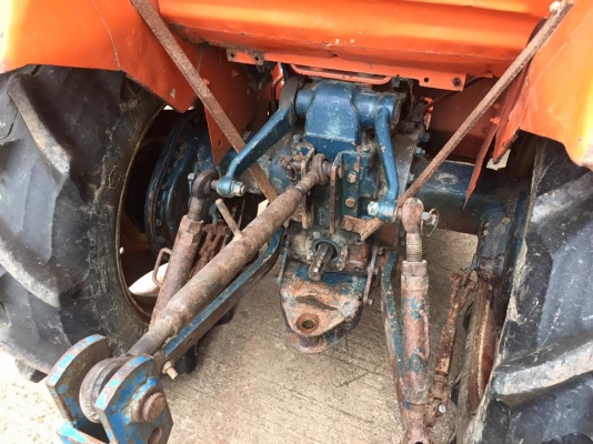 ขายรถไถ Kubota L2002M (4WD) พร้อมผานพรวน รถ2เพลา พร้อมใช้งานครับ ขายรถไถ Kubota L2002M (4WD) พร้อมผานพรวน รถ2เพลา พร้อมใช้งานครับ