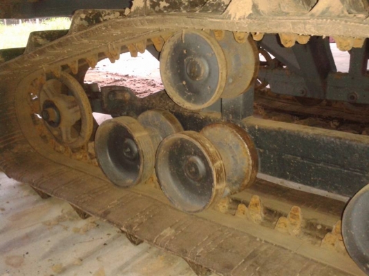 ขายรถเกี่ยวข้าวคูโบต้าอุ้ม ลดสุดๆด่วนๆ225000