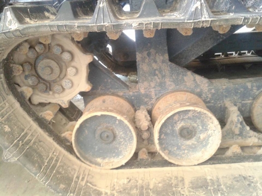 ขายรถเกี่ยวข้าวคูโบต้าอุ้ม ลดสุดๆด่วนๆ225000