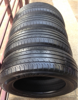 ยาง Dunlop sportmaxx 225 60 18 ปี12 ดอกเยอะ