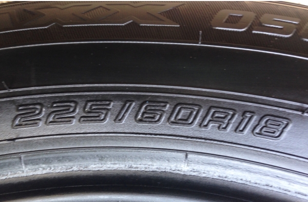 ยาง Dunlop sportmaxx 225 60 18 ปี12 ดอกเยอะ