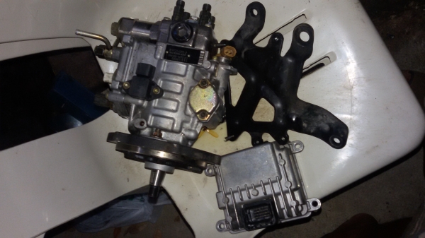 ขายปั๊มโซล่าอีซูซุดราก้อนอาย