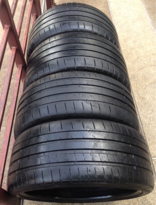 ยาง Michelin super sport หน้า 225 35 19 หลัง 255 30 19 กลางปี12 ดอกเยอะ ใช้ยาวๆ