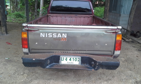 ขายด่วนรถกะบะยี่ห้อนิสสันราคา47000บาทสภาพพร้อมใช้ เครื่องดีเกียร์ดี แอร์หนาว เทปใช้ได้ ภายในหัวเก๋งสวยครบ ยางดี เล่มทะเบียนเต็ม ขายด่วนรถกะบะยี่ห้อนิสสันราคา47000บาทสภาพพร้อมใช้ เครื่องดีเกียร์ดี แอร์หนาว เทปใช้ได้ ภายในหัวเก๋งสวยครบ ยางดี เล่มทะเบียนเต็ม