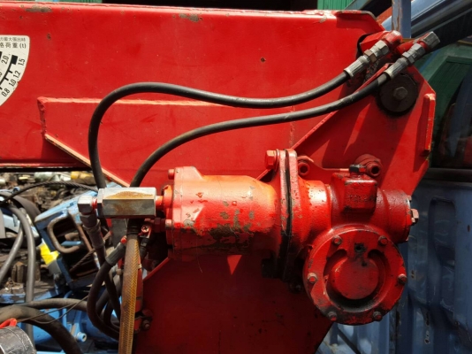 เครน UNIC 200V Turbo