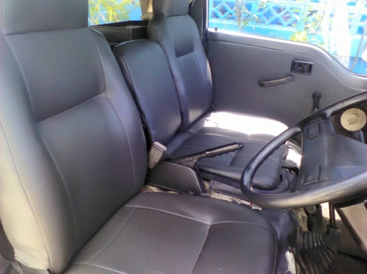 ขายนิสันเฮอแวนปี91 2500ดีเซลฝาแดง แม๊กสวย ภายในสวยเบาะครบ ทางใกลสบาย  ภาษีขาด2ปีกว่า ต่อได้เลยไม่ต้องจดไหม่ ปีละ1300ถูกๆ ดูรถ พระประแดง ราคา 53000บาท สนใจโทร 0993980701