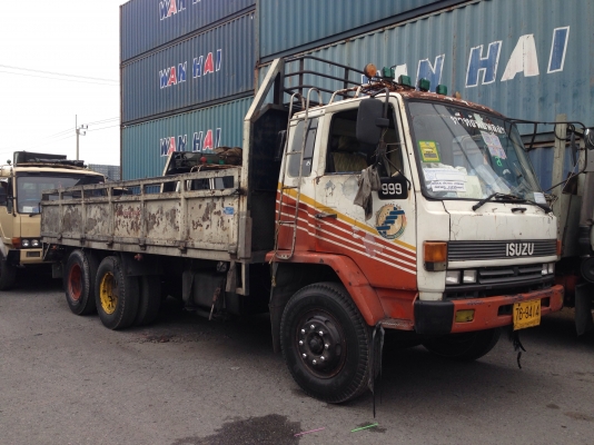 ขายหัวเก๋งมี2หัวครับเหมือนกันเลยสอบถามต่อรองราคาใด้ครับ