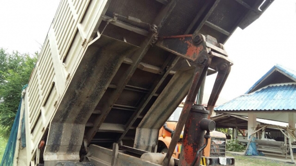 ขาย10ล้อหน้ายาว เพลาเดียวดั้มเกษตร สวย สวย ครับ ขาย10ล้อหน้ายาว เพลาเดียวดั้มเกษตร สวย สวย ครับ