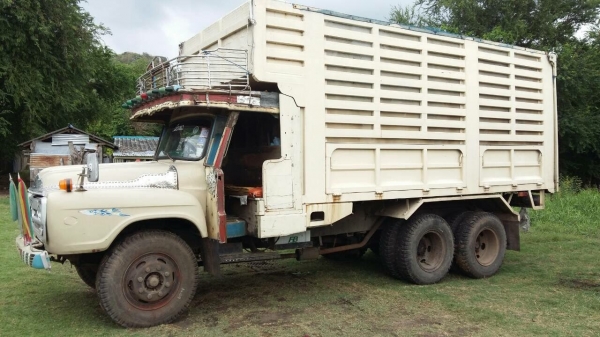 ขาย10ล้อหน้ายาว เพลาเดียวดั้มเกษตร สวย สวย ครับ