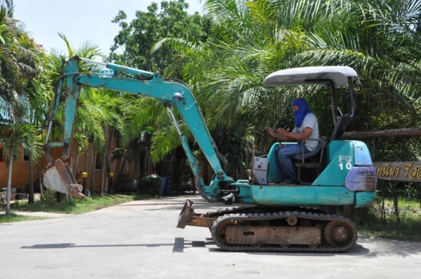 ขายแบคโฮ KOMATSU PC10-7ครบๆ สวยเดิมจากญี่ปุ่น ทำงานสมบูรณ์ทุกระบบ รับรองไม่ผิดหวัง 229,000 เท่านั้น!!