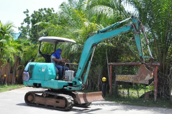 ขายแบคโฮ KOMATSU PC10-7ครบๆ สวยเดิมจากญี่ปุ่น ทำงานสมบูรณ์ทุกระบบ รับรองไม่ผิดหวัง 229,000 เท่านั้น!!