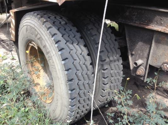 ถอดขายยางเรเดียน 10.00 พร้อมกะทะ 8 เส้น + อะไหล่ 1 เส้น