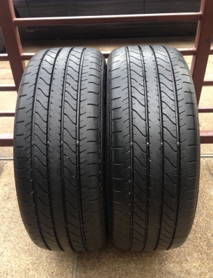 ยาง Dunlop 215 55 17 สิ้นปี12 ดอกเต็ม