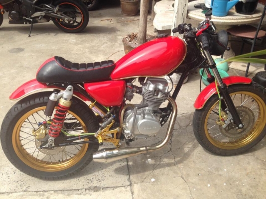 ขายครับ JX125 เครื่องเดิมๆแต่งคาเฟ่ ขายครับ JX125 เครื่องเดิมๆแต่งคาเฟ่