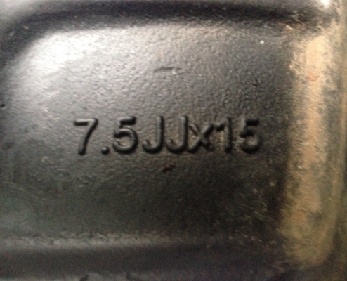 ล้อแท้ 15 ใส่แนว off road หรือ Retro ใส่หล่อๆ