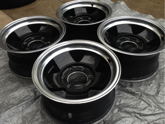 ล้อแท้ 15 ใส่แนว off road หรือ Retro ใส่หล่อๆ