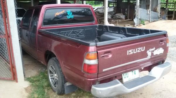 ISUZUDARGON  เครื่อง2500cc เครื่องดี ช่วงล่างแจ่ม แอร์หนาว ขับดี วิ่งก็ดี ภายนอก+ ภายในสะอาดดี รถพร้อมใช้