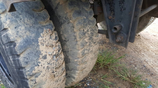 ลูกพ่วง 2 เพลา ดัมพ์ สามมิตรลอนเฉียง ยาว 6 เมตร สวยๆๆๆ ปี 49