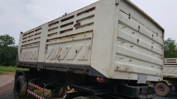 ลูกพ่วง 2 เพลา ดัมพ์ สามมิตรลอนเฉียง ยาว 6 เมตร สวยๆๆๆ ปี 49