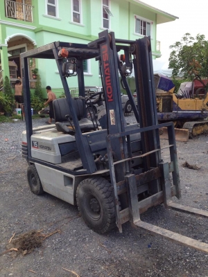 ขาย-ให้เช่า โฟคลิฟ komasu -15 ยกได้1ตันครึ่ง ครับ 120000 ราคาต่อลองได้ครับ