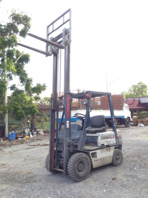 ขาย-ให้เช่า โฟคลิฟ komasu -15 ยกได้1ตันครึ่ง ครับ 120000 ราคาต่อลองได้ครับ