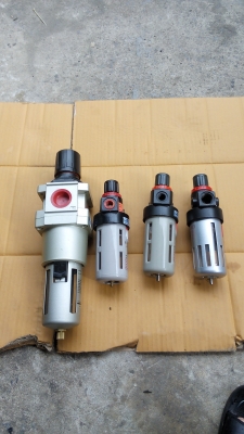 ตัวดักน้ำปั้มลม1800 ตัวดักน้ำปั้มลม1800