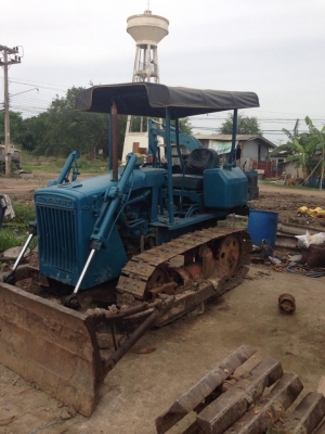 ขายแทร็กเตอร์ตีนไก่ สภาพสวย พร้อมใช้งเครื่องดี ช่วงล่างดี ใบแทร็กครบ ราคาต่อรองได้ ขายแทร็กเตอร์ตีนไก่ สภาพสวย พร้อมใช้งเครื่องดี ช่วงล่างดี ใบแทร็กครบ ราคาต่อรองได้