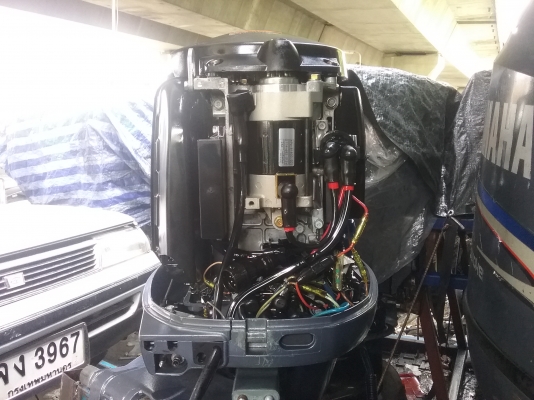 เครื่องเรือ yamaha 50hp fourstroke ทริมไฟฟ้าสวยๆครับ