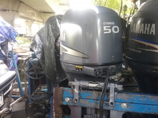 เครื่องเรือ yamaha 50hp fourstroke ทริมไฟฟ้าสวยๆครับ