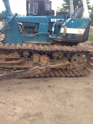 ต้องการขายD2-6 PL ใบแทร็ก50 สภาพสวยพร้อมใช้งาน เครื่องดีช่วงล่างดี ใบแทร็กเต็ม ราคาต่อรองได้