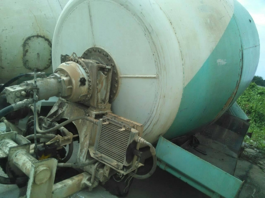 โม่ปูนขนาด 7 คิว ปั้มคายาบ้า มี 3 ลูก