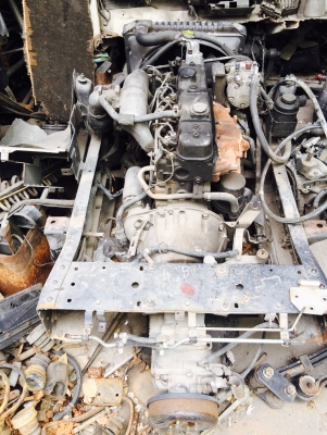 ขายเครื่อง อีซุซุ 4JB ติด NKR พร้อมเกียร์