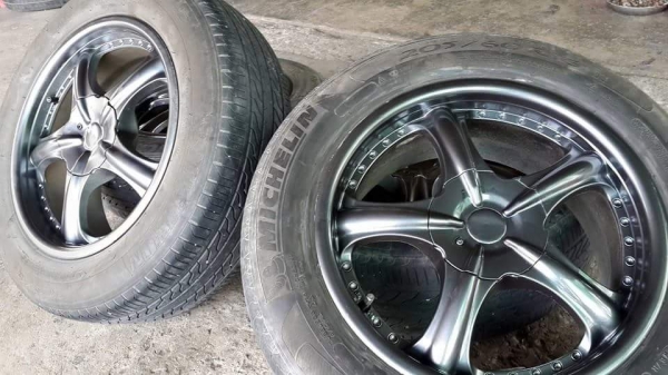 ขอบ 16 4รู100/114 พร้อมยางดอกหนาๆ ไม่มีซ่อม