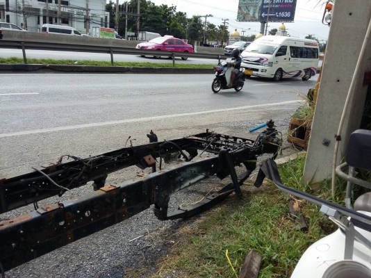 ขายแชสซีส์ อีซุซุ ร้อกกี้ FRR 32LB. มีเลขใบอินวอยส์